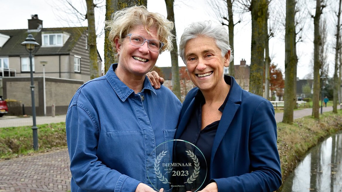 Ilse Volkstedt en Annemies Gort, voorzitters van Rotary Diemen.