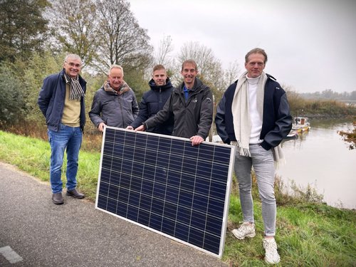 Met Wietze Wedman, Jasper Molendijk, Hans de Wit, Michiel den Besten, Sietse van der Meulen